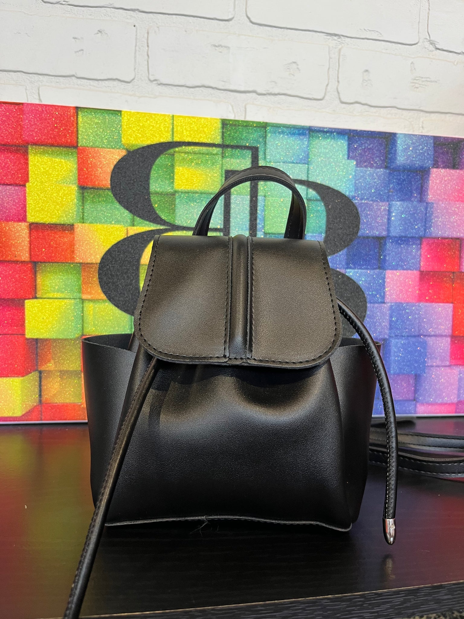 Vincelli | Bags | Vincelli Backpack Purse Adjustable Zip Straps Black Nwot  | Poshmark